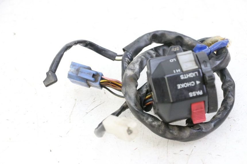 photo de CONMUTADOR IZQUIERDA YAMAHA FJ 36Y 1100 (1984 - 1985) - Características distintivas