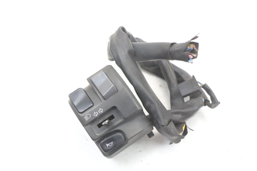 photo de INTERRUPTOR DE LUCES IZQUIERDO YAMAHA FJR ABS 1300 (2006 - 2012) - Vista principal