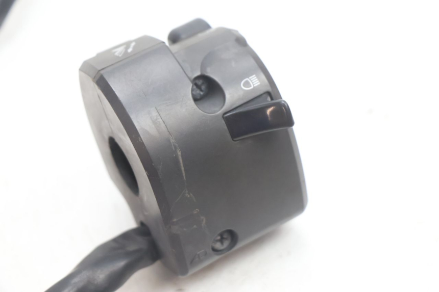 photo de CONMUTADOR IZQUIERDA YAMAHA FJR 1300 (2001 - 2005) - Vista general del producto