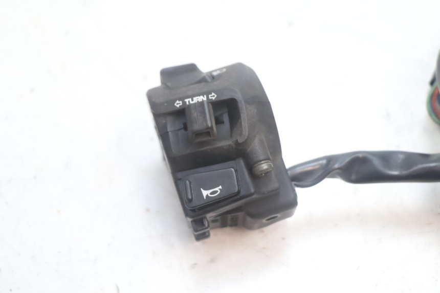 photo de CONMUTADOR IZQUIERDA HONDA FJS SILVER WING SILVERWING 400 (2005 - 2008) - Detalle de la pieza