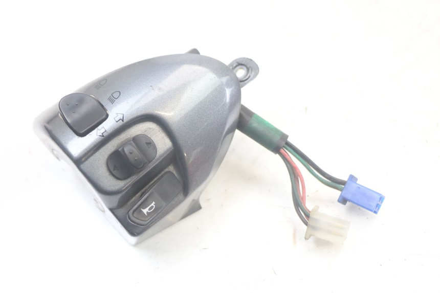 photo de CONMUTADOR IZQUIERDA MBK FLAME X 125 (2007 - 2016) - Vista principal