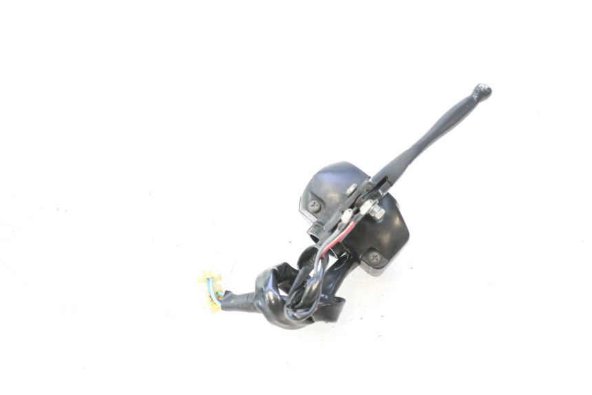 photo de CONMUTADOR IZQUIERDA KEEWAY FOCUS 50 (2006 - 2009) - Detalles de los puntos de fijación