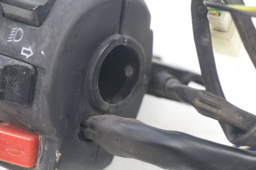 photo de CONMUTADOR IZQUIERDA SACHS FY125T FY T 125 (2007 - 2011) - Zoom estado de uso