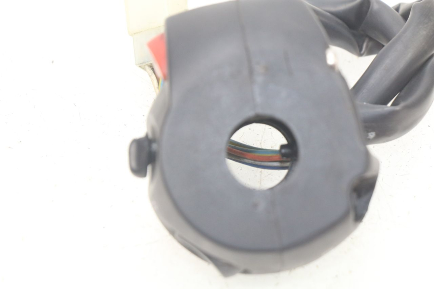 photo de INTERRUPTOR DE LUCES IZQUIERDO PEUGEOT GEOPOLIS 400 (2007 - 2013) - Zoom estado de uso