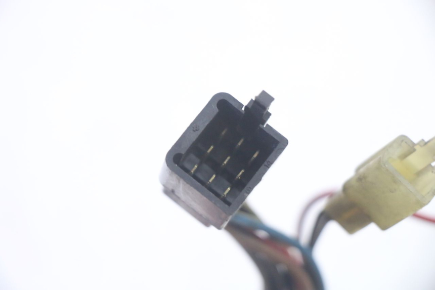 photo de CONMUTADOR IZQUIERDA KAWASAKI GPX R WARBIRD 600 (1988 - 1993) - Estado de la superficie y material