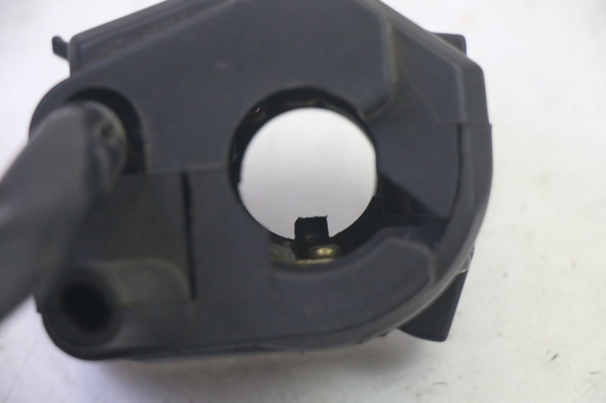 photo de CONMUTADOR IZQUIERDA KAWASAKI GPZ RX 1000 (1986 - 1988) - Detalles de los puntos de fijación