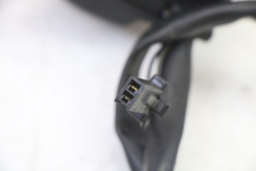 photo de CONMUTADOR IZQUIERDA SUZUKI GSR 750 (2011 - 2017) - Detalles de los puntos de fijación