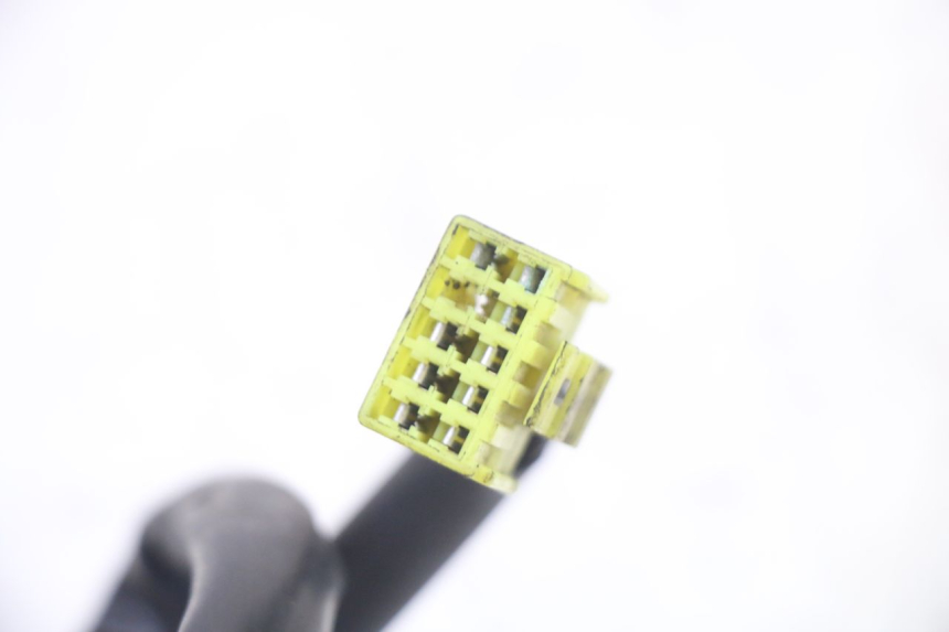 photo de CONMUTADOR IZQUIERDA SUZUKI GSR 750 (2011 - 2017) - Estado de la superficie y material