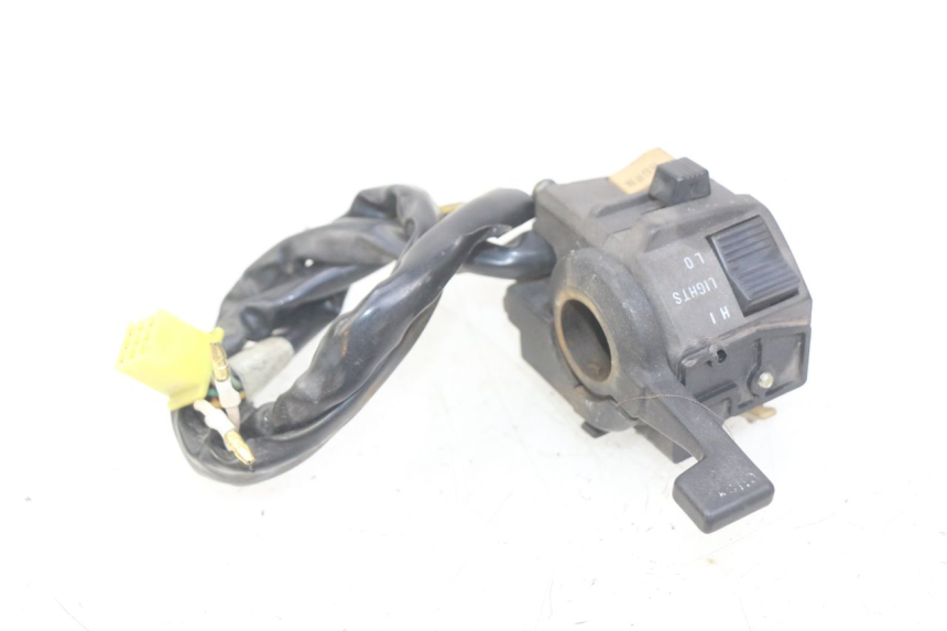photo de INTERRUPTOR DE LUCES IZQUIERDO SUZUKI GSX-F GSX  F 1100 (1988 - 1994) - Vista general del producto