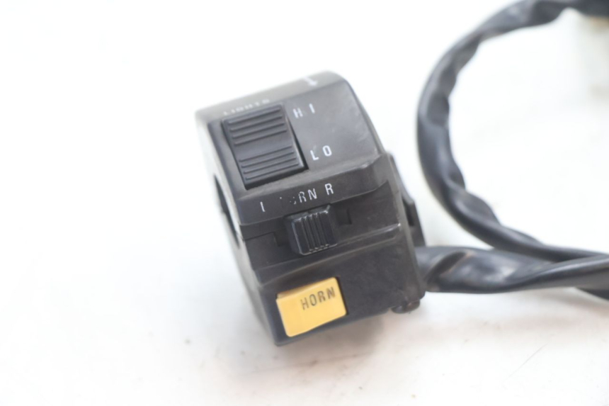 photo de CONMUTADOR IZQUIERDA SUZUKI GSX F GSXF 750 (1988 - 1998) - Detalle de la pieza