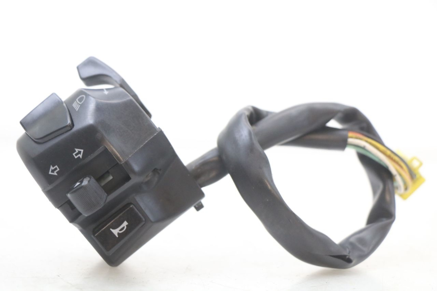 photo de CONMUTADOR IZQUIERDA HYOSUNG GTR 125 (2006 - 2008) - Vista principal