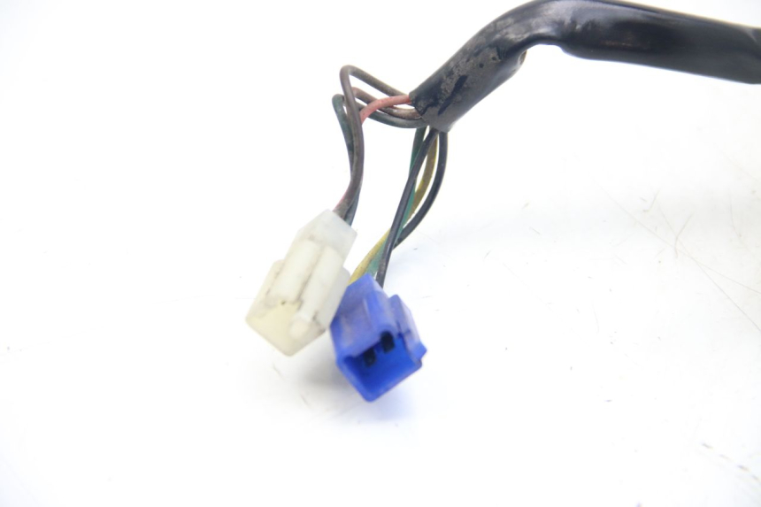 photo de INTERRUPTOR DE LUCES IZQUIERDO YAMAHA HW XENTER 125 (2011 - 2017) - Otra perspectiva