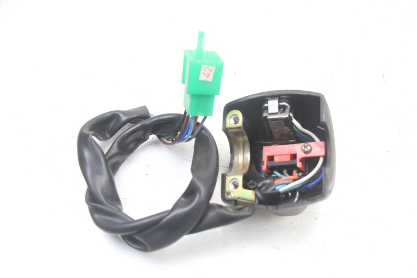 photo de INTERRUPTOR DE LUCES IZQUIERDO JM MOTORS MIA 50 (2017 - 2020) - Primer plano técnico