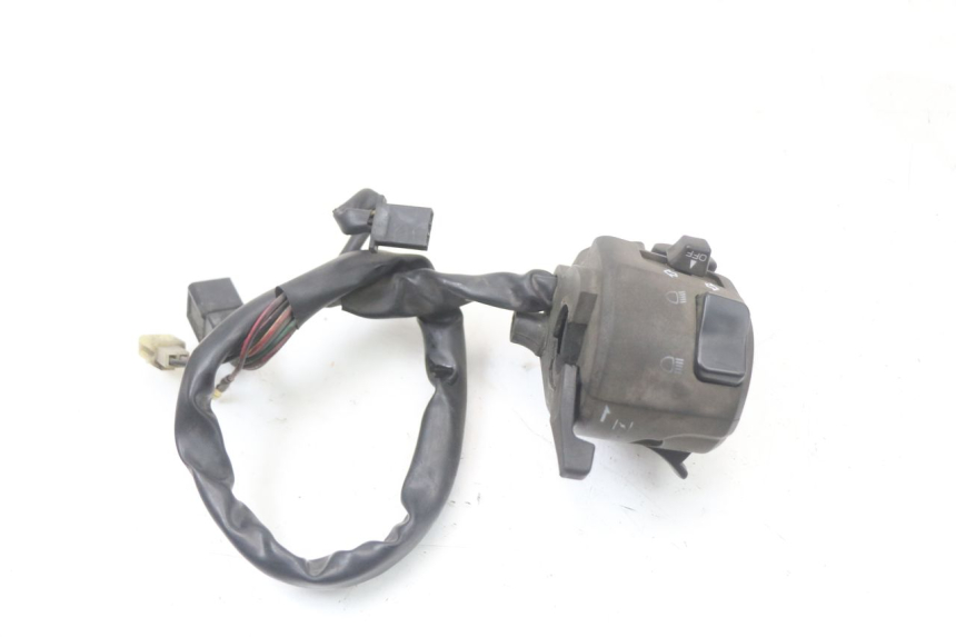 photo de CONMUTADOR IZQUIERDA KAWASAKI ZR7 ZR-7 S 750 (1999 - 2004) - Zoom estado de uso