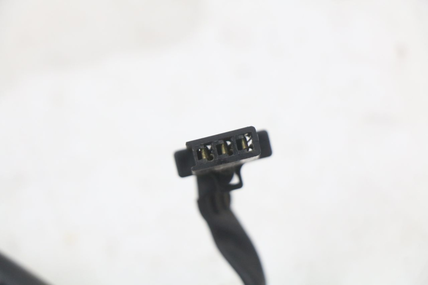 photo de CONMUTADOR IZQUIERDA KAWASAKI ZR7 ZR-7 S 750 (1999 - 2004) - Estado de la superficie y material