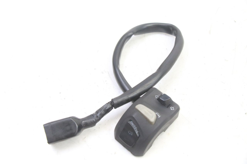 photo de CONMUTADOR IZQUIERDA PEUGEOT KISBEE 2T 50 (2018 - 2022) - Zoom estado de uso