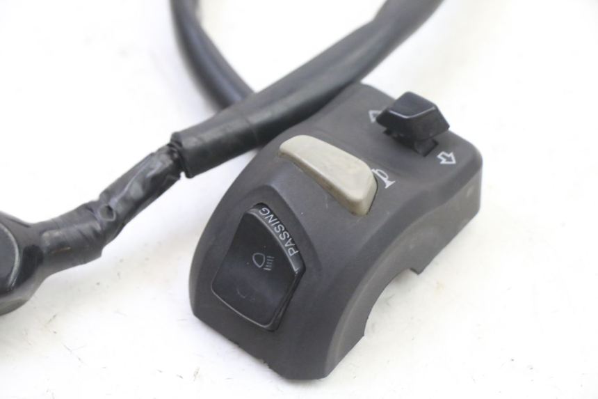 photo de CONMUTADOR IZQUIERDA PEUGEOT KISBEE 2T 50 (2018 - 2022) - Otra perspectiva