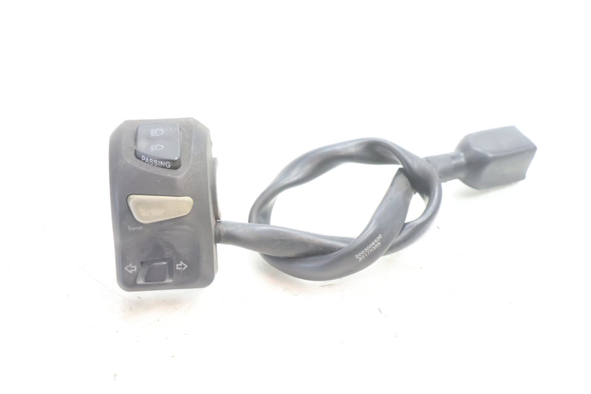 photo de INTERRUPTOR DE LUCES IZQUIERDO PEUGEOT KISBEE 2T 50 (2010 - 2017) - Vista principal