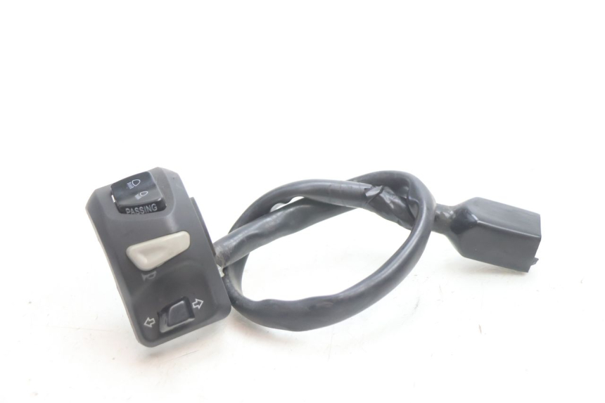 photo de INTERRUPTOR DE LUCES IZQUIERDO PEUGEOT KISBEE 4T 50 (2018 - 2022) - Vista principal