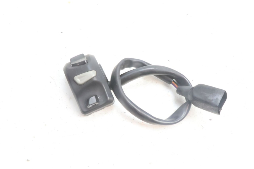 photo de INTERRUPTOR DE LUCES IZQUIERDO PEUGEOT KISBEE 4T 50 (2010 - 2017) - Vista principal