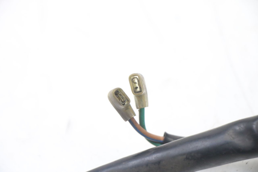 photo de INTERRUPTOR DE LUCES IZQUIERDO KYMCO DINK STREET 125 (2009 - 2014) - Estado de la superficie y material