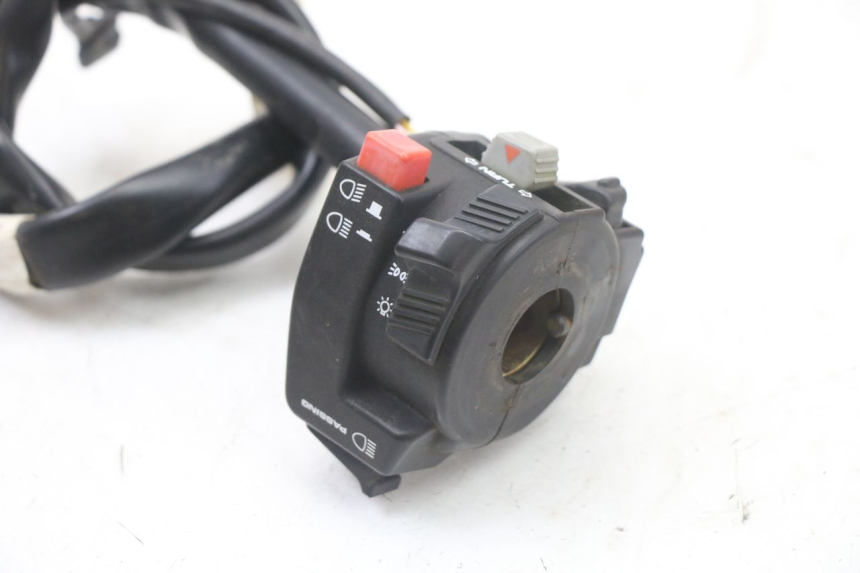 photo de CONMUTADOR IZQUIERDA KYMCO STRYKER OFF ROAD 125 (1999 - 2005) - Otra perspectiva