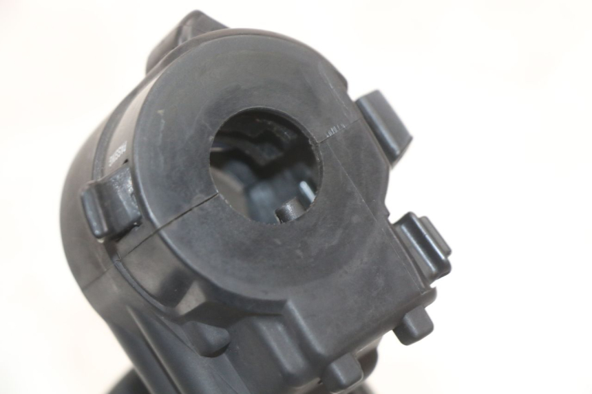 photo de INTERRUPTOR DE LUCES IZQUIERDO KYMCO X-TOWN XTOWN 125 (2016 - 2021) - Vista general del producto