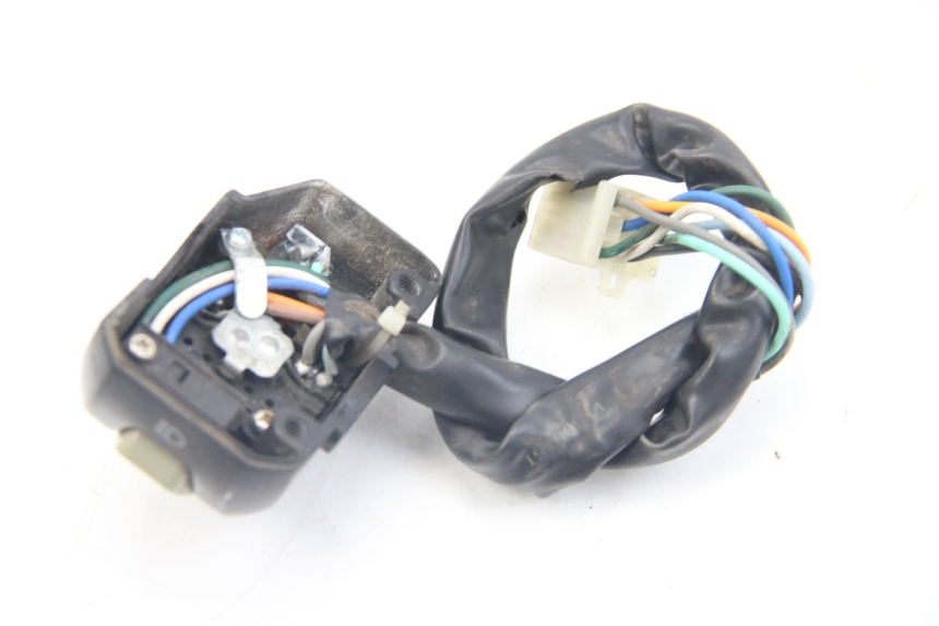 photo de CONMUTADOR IZQUIERDA VENESI LOWIGI RETRO JJ50QT-3 50 (2020 - 2022) - Otra perspectiva