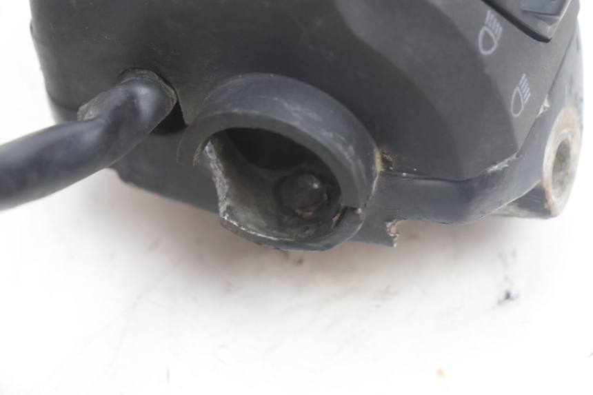 photo de CONMUTADOR IZQUIERDA PEUGEOT LUDIX BLASTER 50 (2006 - 2014) - Estado de la superficie y material