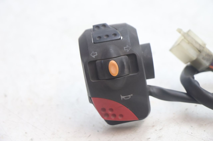 photo de CONMUTADOR IZQUIERDA PEUGEOT LUDIX PRO 2T 50 (2010 - 2017) - Detalle de la pieza