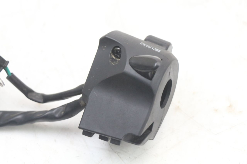 photo de CONMUTADOR IZQUIERDA MASAI SCRAMBLER SPORT 125 (2021 - 2025) - Primer plano técnico