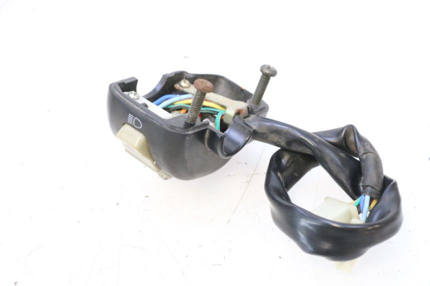 photo de CONMUTADOR IZQUIERDA KEEWAY MATRIX RX9 125 (2006 - 2007) - Zoom estado de uso