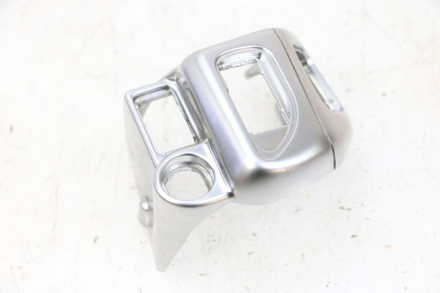 photo de CONMUTADOR IZQUIERDA PIAGGIO MP3 HPE 300 (2019 - 2026) - Estado de la superficie y material