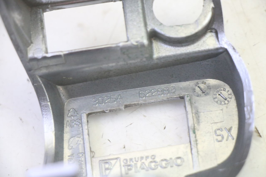 photo de INTERRUPTOR DE LUCES IZQUIERDO. PIAGGIO MP3 LT 400 (2007 - 2012) - Vista general del producto