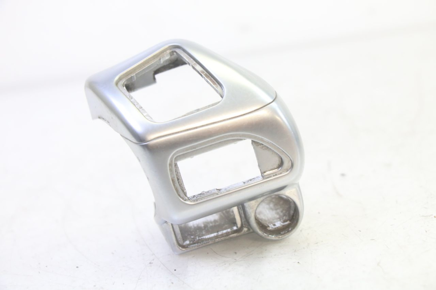 photo de INTERRUPTOR DE LUCES IZQUIERDO PIAGGIO MP3 125 (2006 - 2014) - Vista principal