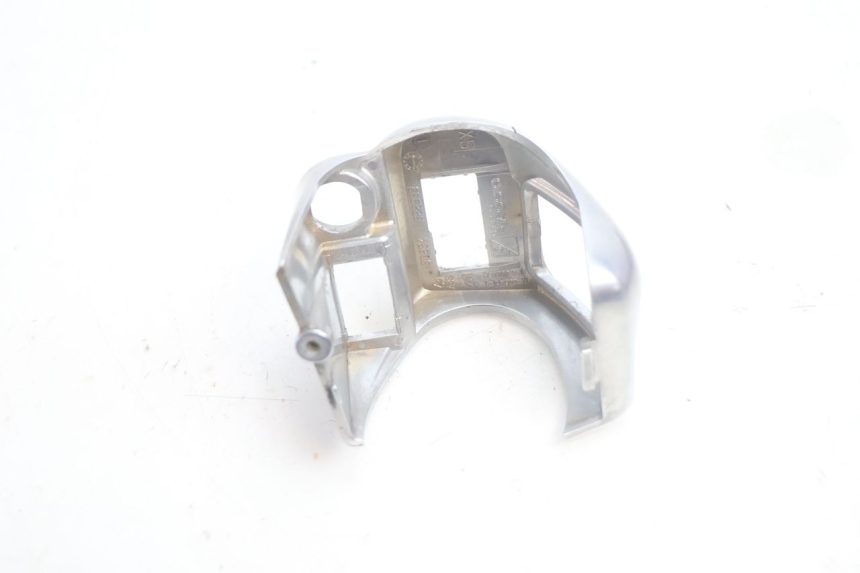 photo de CONMUTADOR IZQUIERDA PIAGGIO MP3 500 (2016 - 2018) - Primer plano técnico
