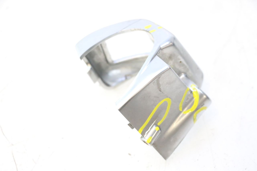 photo de INTERRUPTOR DE LUCES IZQUIERDO PIAGGIO MP3 500 (2011 - 2015) - Otra perspectiva