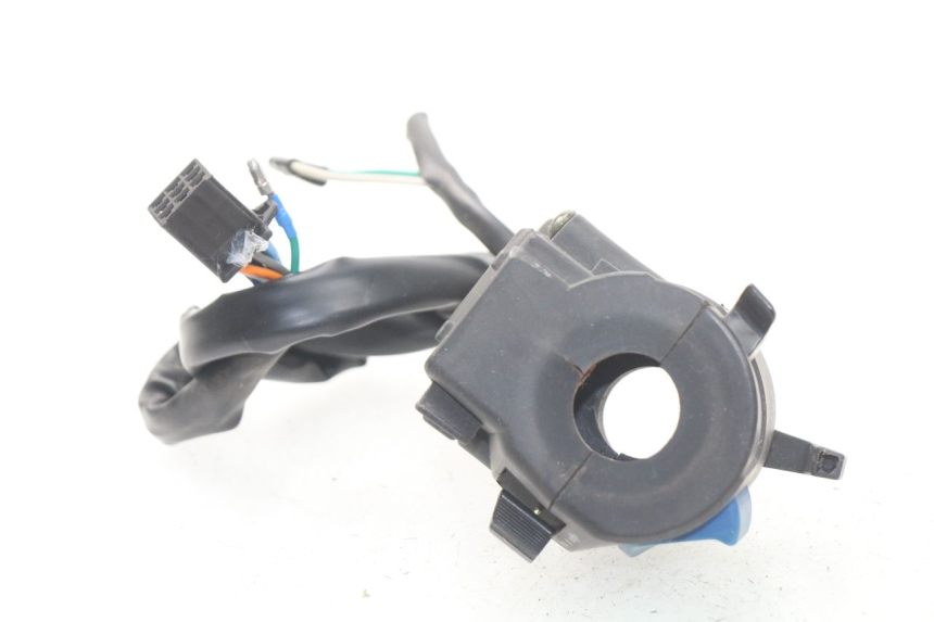 photo de CONMUTADOR IZQUIERDA YAMASAKI MSX 50 (2013 - 2022) - Otra perspectiva