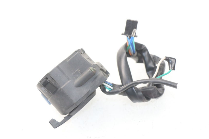 photo de CONMUTADOR IZQUIERDA YAMASAKI MSX 50 (2013 - 2022) - Primer plano técnico