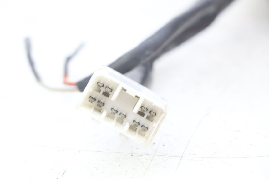 photo de INTERRUPTOR DE LUCES IZQUIERDO GILERA NEXUS 125 (2009 - 2013) - Zoom estado de uso