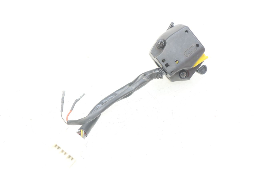 photo de INTERRUPTOR DE LUCES IZQUIERDO GILERA NEXUS 125 (2009 - 2013) - Otra perspectiva