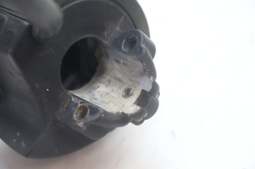 photo de CONMUTADOR IZQUIERDA MBK NITRO 50 (2004 - 2008) - Estado de la superficie y material