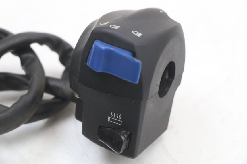 photo de CONMUTADOR IZQUIERDA MOTO GUZZI NORGE 8V GT 1200 (2011 - 2016) - Otra perspectiva