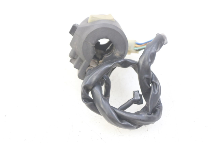 photo de INTERRUPTOR DE LUCES IZQUIERDO SELECT UP OCTALIS 125 (2007 - 2012) - Detalle de la pieza