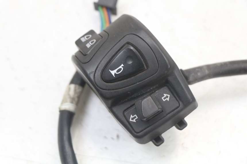 photo de CONMUTADOR IZQUIERDA HONDA PCX (JF28) 125 (2009 - 2011) - Zoom estado de uso