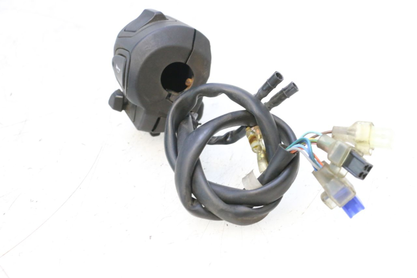 photo de CONMUTADOR IZQUIERDA HONDA PCX (JF57/JF64) 125 (2014 - 2018) - Estado de la superficie y material