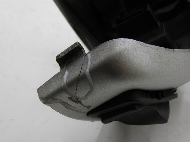 photo de CONMUTADOR IZQUIERDA PIAGGIO BEVERLY 125 (2005 - 2007) - Otra perspectiva