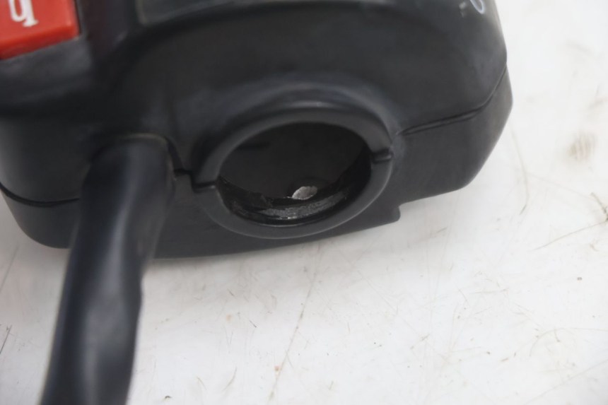photo de CONMUTADOR IZQUIERDA RAZZO QTR 50 (2011 - 2018) - Zoom estado de uso