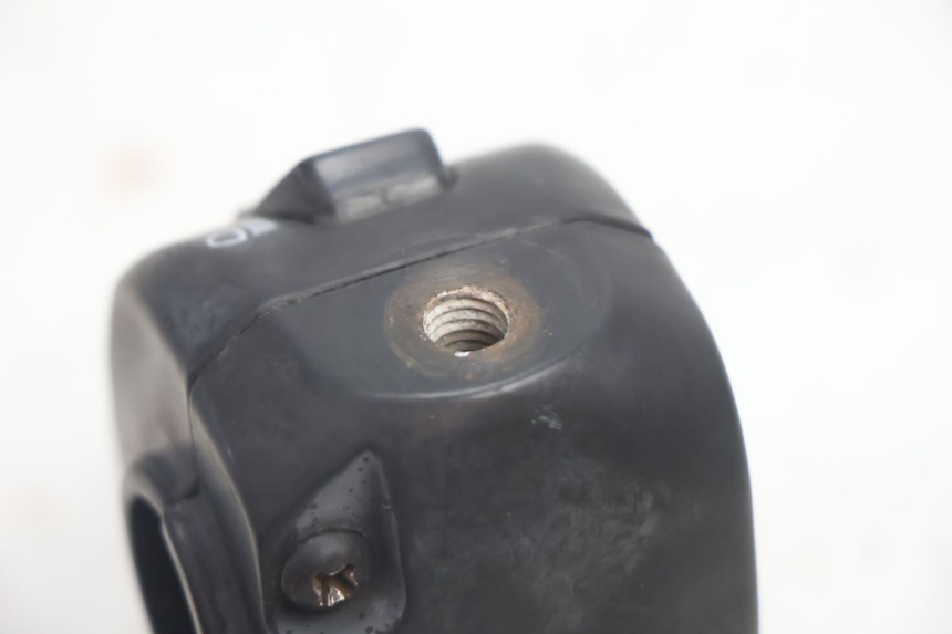 photo de CONMUTADOR IZQUIERDA RAZZO QTR 50 (2011 - 2018) - Primer plano técnico