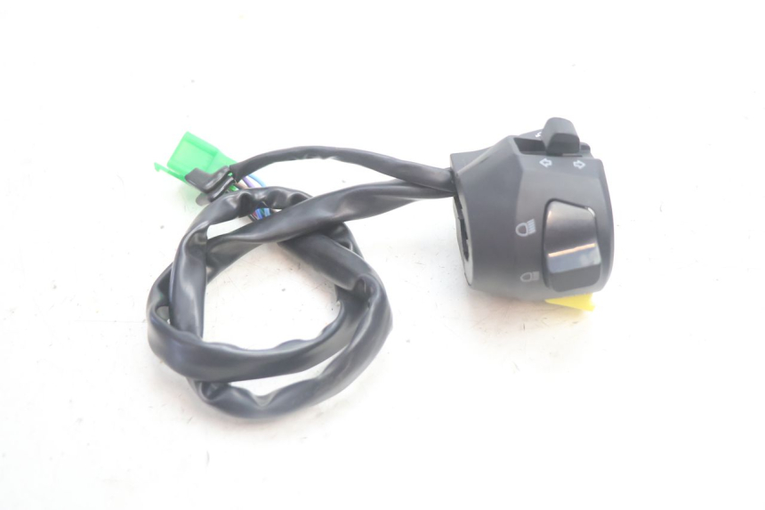 photo de CONMUTADOR IZQUIERDA JM MOTORS R-MAX TECH 50 (2024 - 2026) - Zoom estado de uso